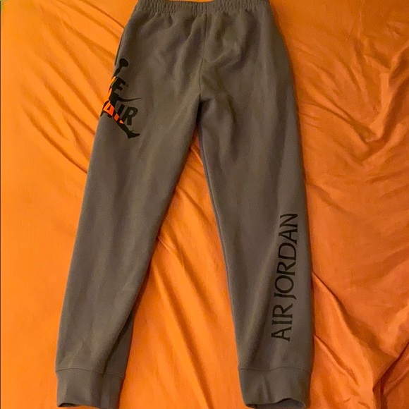 Nike Sweatpants - Picture 3 of 5